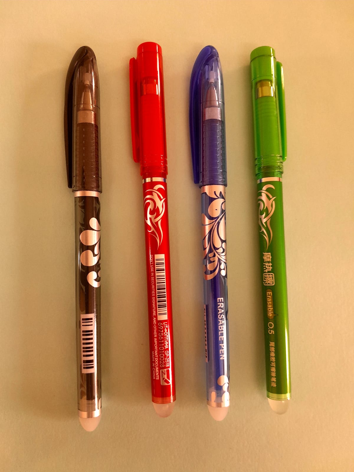 Stylos effaçables en 4 couleurs disponibles