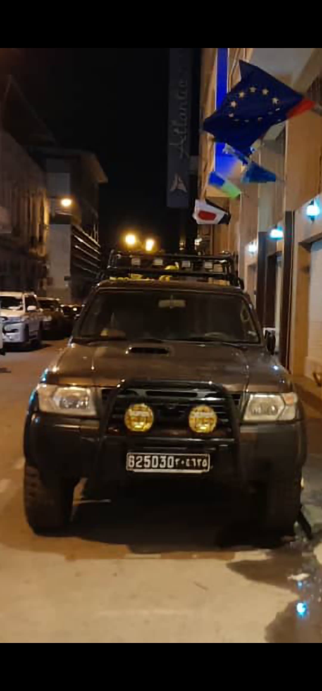 4x4 Nissan Patrol équipé, prêt pour l'aventure
