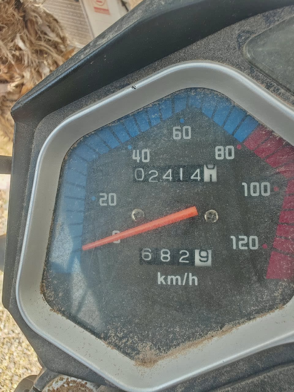 Tricycle motorisé Huaihai avec benne, à saisir