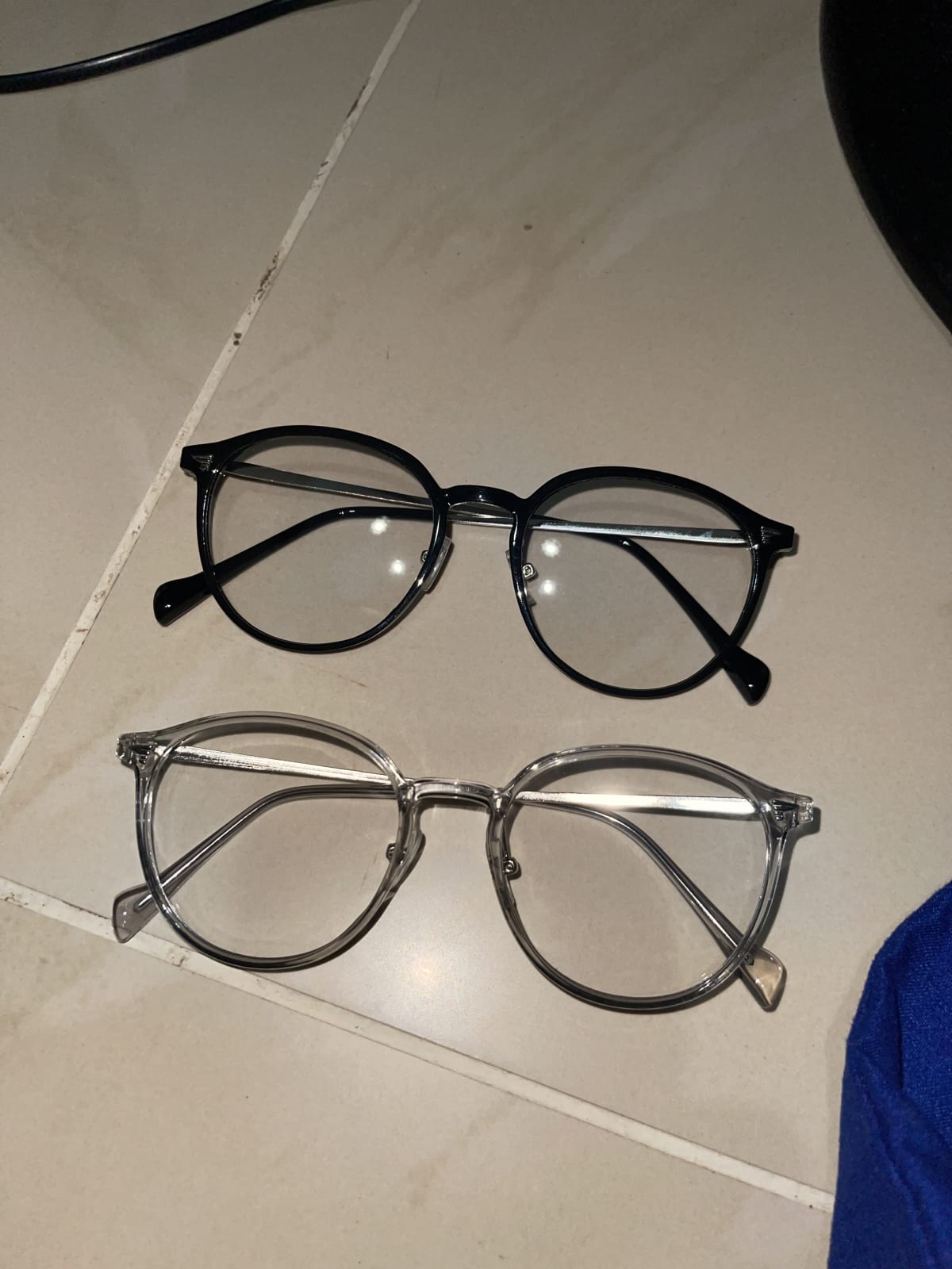 Lunettes de soleil monture argentée verres teintés