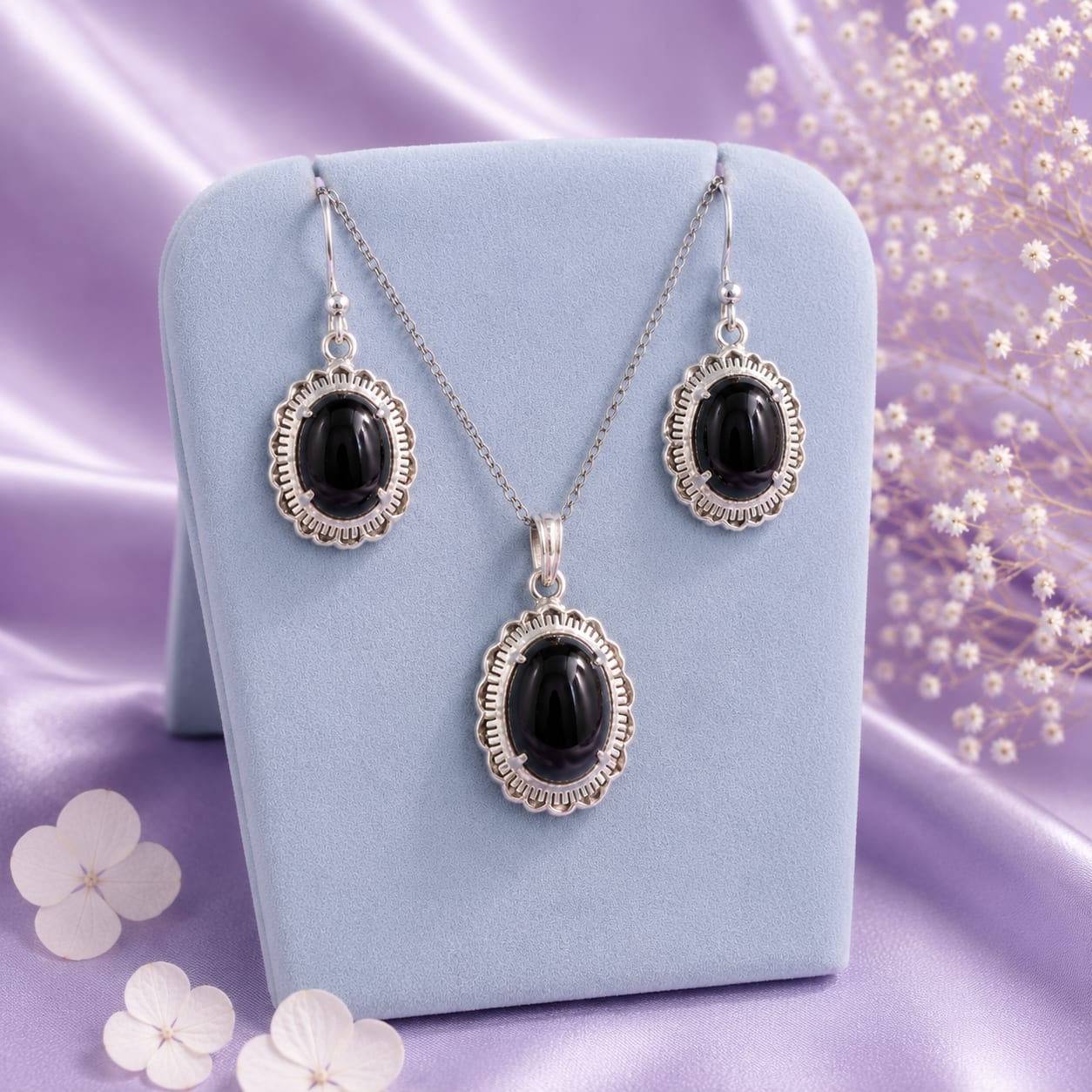 Black Onyx Pendant with Earrings