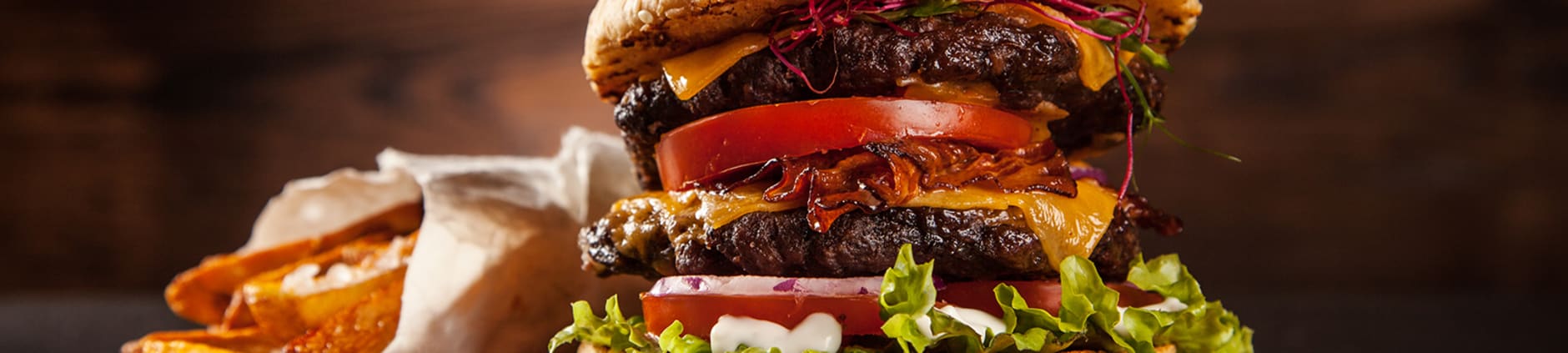 Marivos Burger-Lounge Kassel - Храна за вкъщи | Lieferando.de