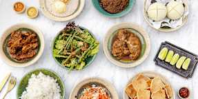 Lotus by Jermain Helmond