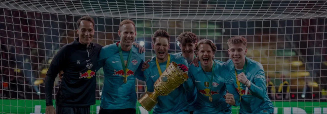 RED BULL GOALKEEPING