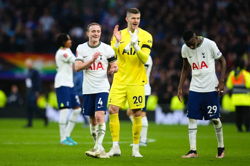 The Tallest And Smallest Goalkeepers In Each Top League