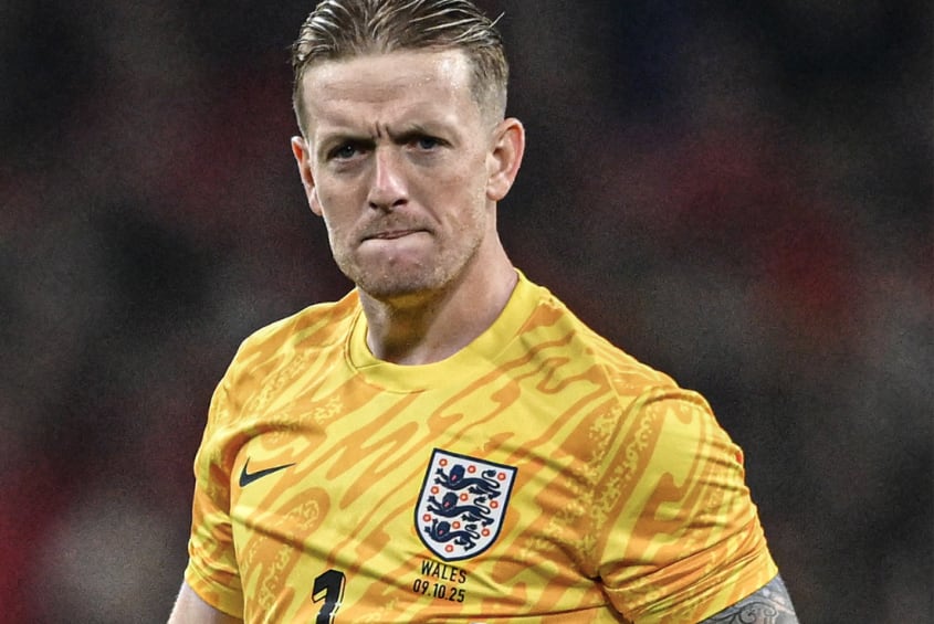 The Week in Goalkeeping 21: Oversized goalposts, Pickford's clean sheet run continues, a new deal for Neuer, and more