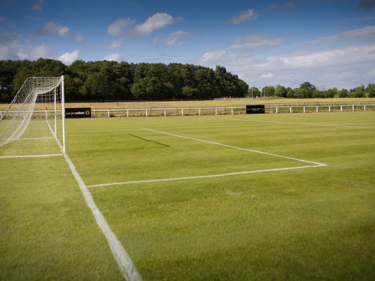 Why Are So Few Premier League Academy Goalkeepers Making Extended First Team Runs With Their Parent Clubs?