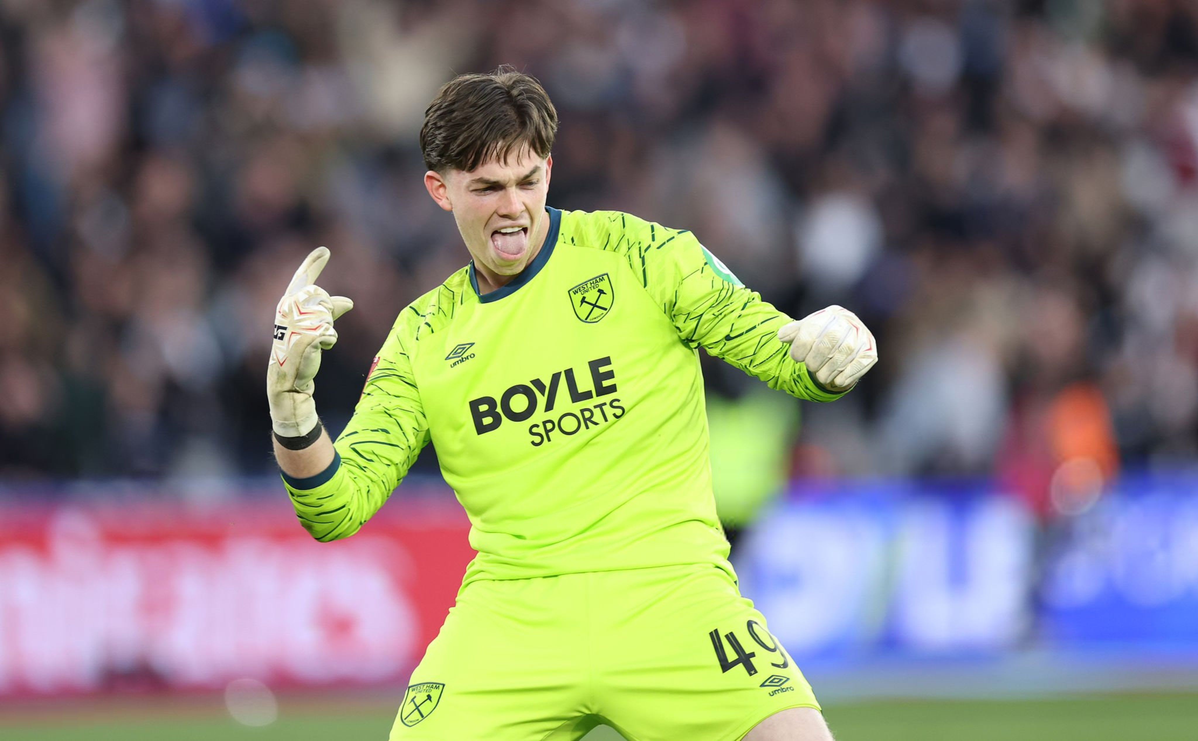 The Week in Goalkeeping 37: 20 year old debut, major FA Cup upset, Czech heroics, and more