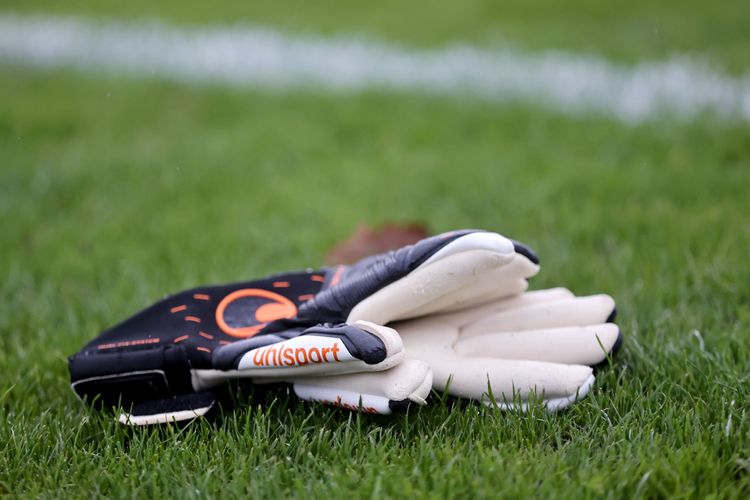 sgt goalkeeper gloves