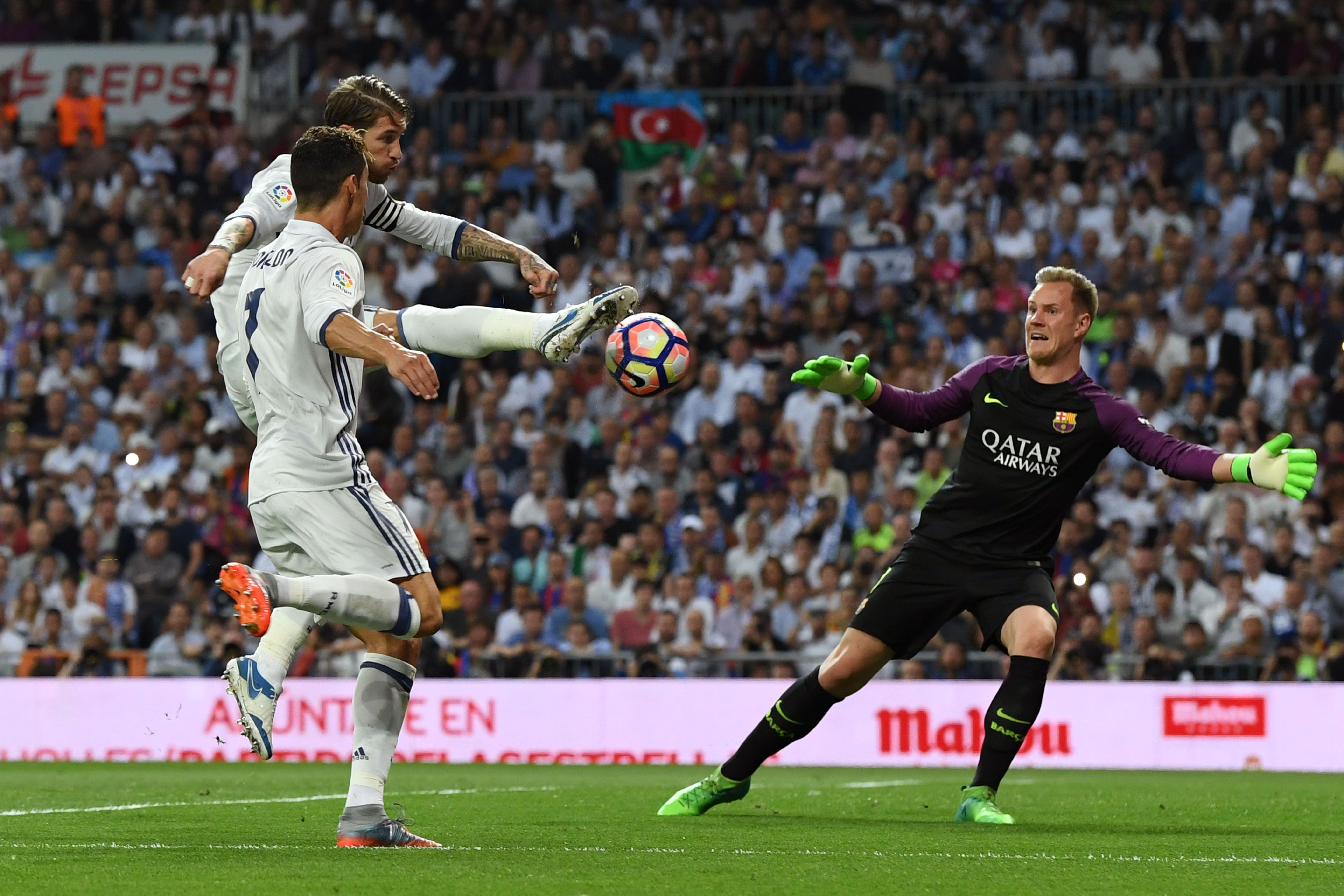 Why are Real Madrid wearing black vs Barcelona in El Clasico