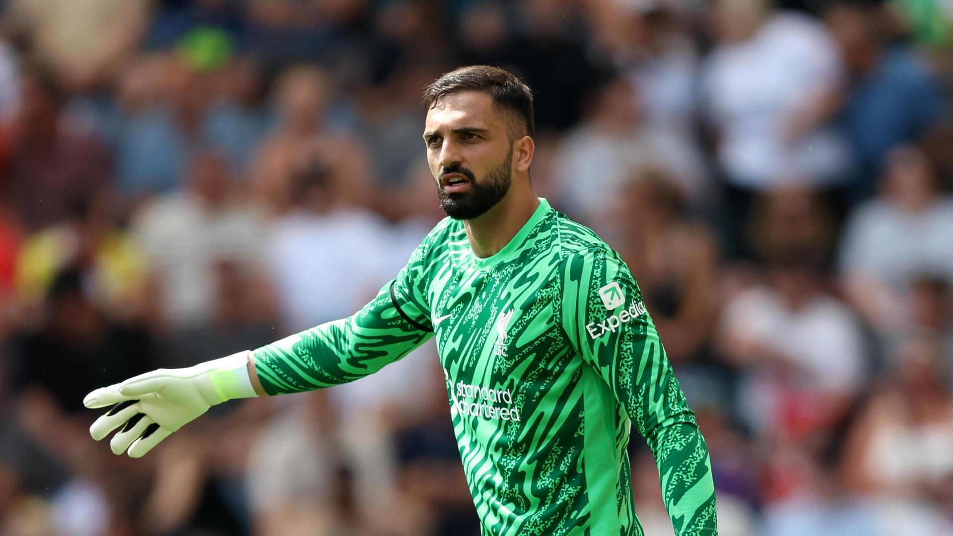 "Your first action is really important": ex-Liverpool goalkeeper Chris Kirkland gives thoughts on Mamardashvili and Lammens ahead of Liverpool vs Manchester United
