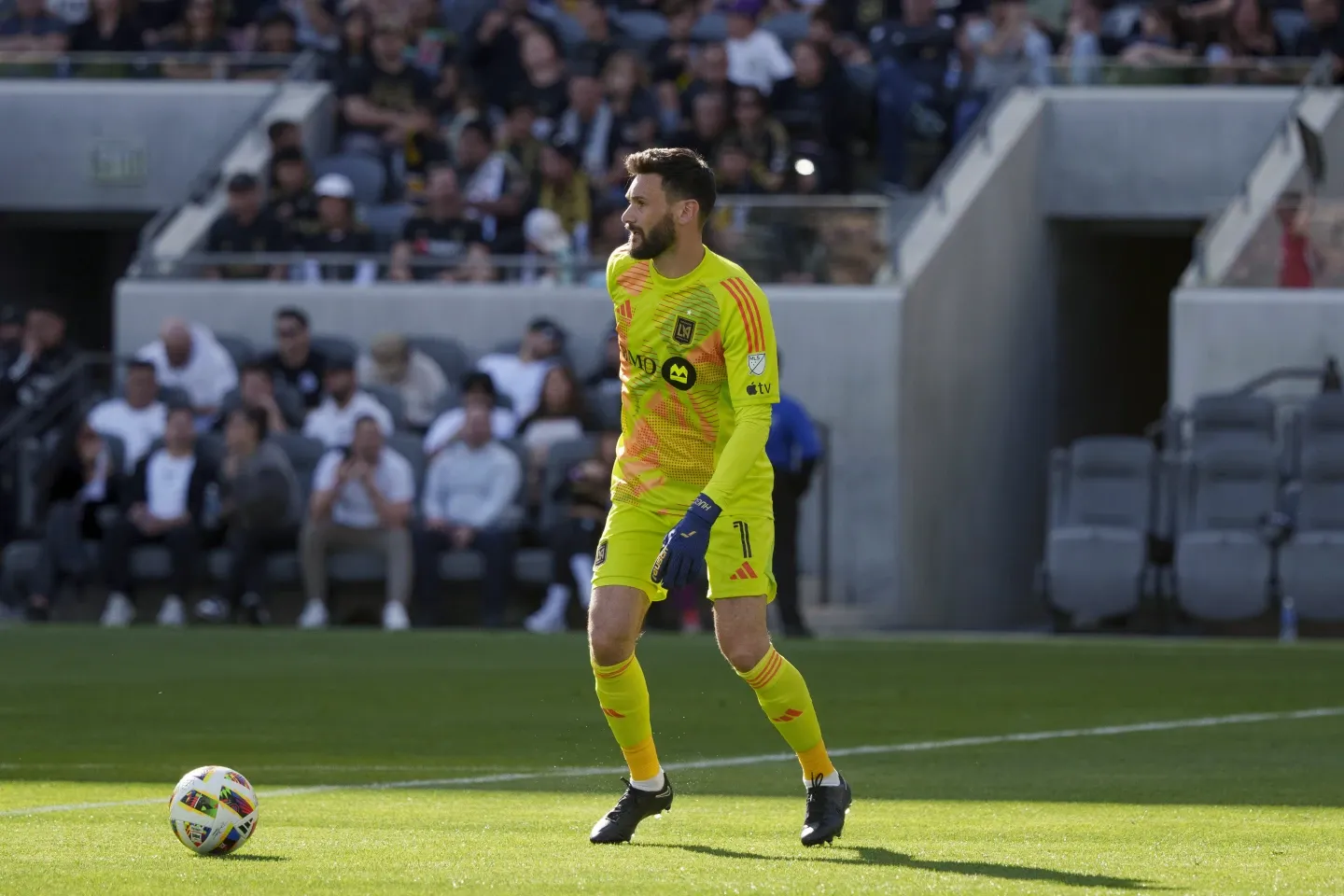 The Week in Goalkeeping 27: Lloris extends Los Angeles stay, Wolves in market for goalkeeper, and more