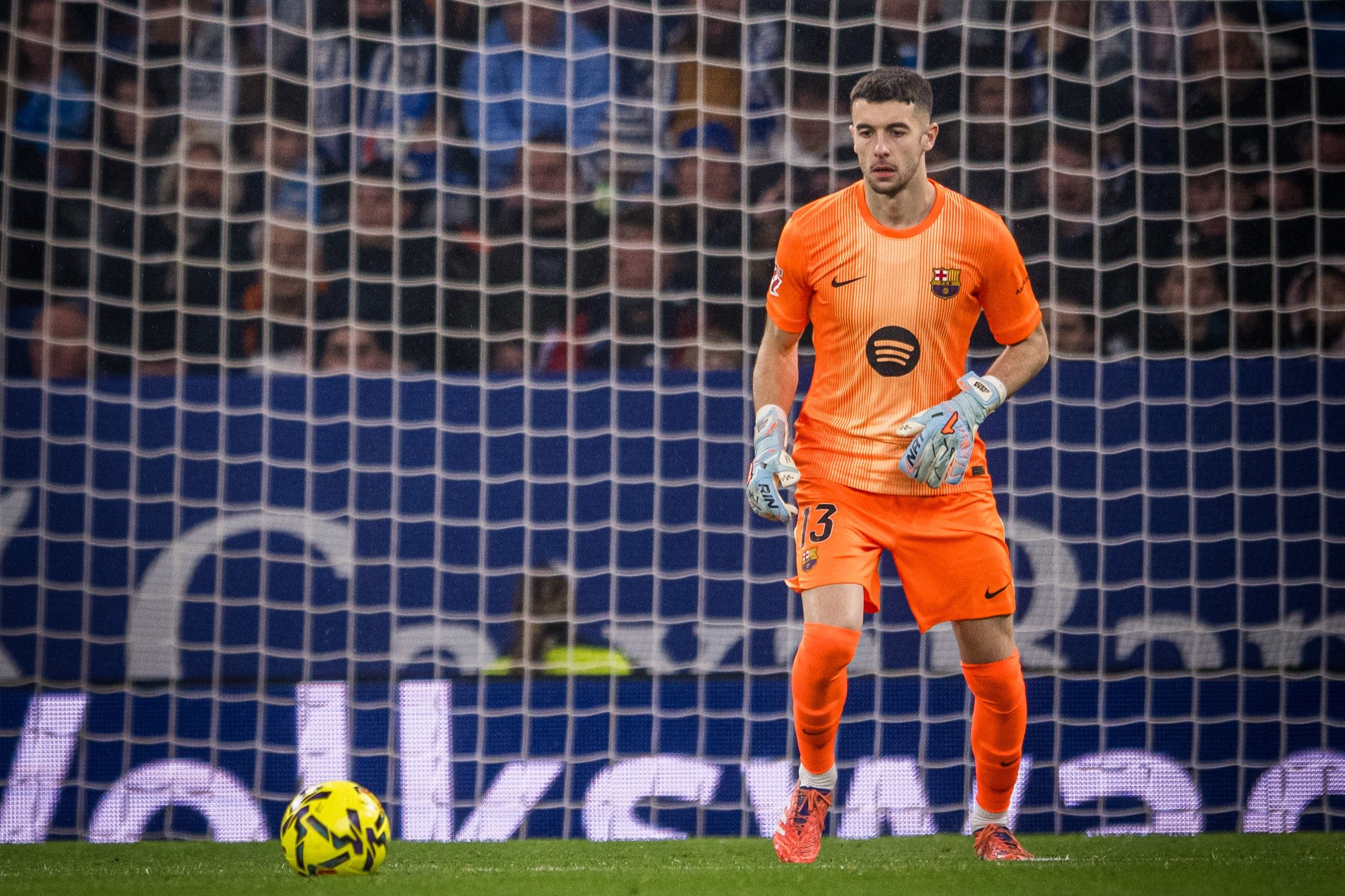 Exclusive: “He has to be Spain’s number one goalkeeper”: Oriol Hontangas, Joan Garcia’s first coach