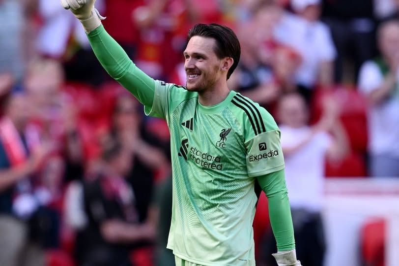 The Week in Goalkeeping 39: Bizarre goalkeeper outburst, Woodman's Anfield milestone, Kinsky wins plaudits, and more