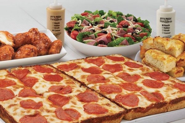 Buy One Pizza Get one FREE of Morristown, TN Coupons and Deals