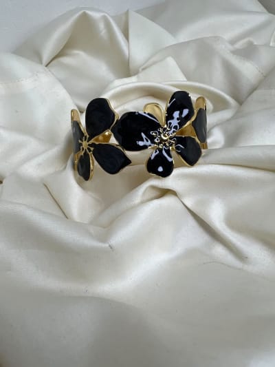 Bracelets — Bloom Twist 2AJ, JAWHARA BOX