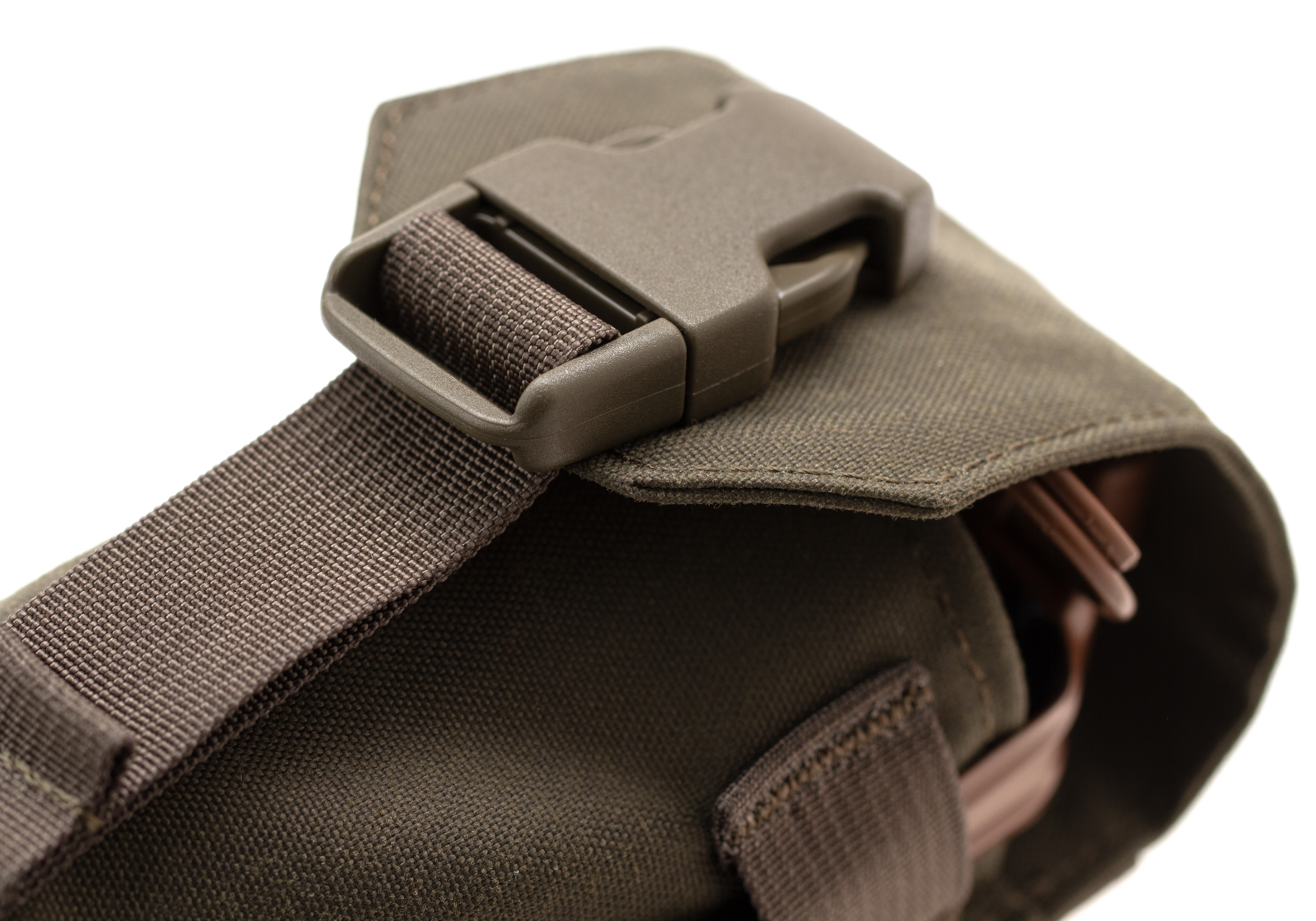 Clawgear Smoke Grenade Pouch Core Clawgear Smoke Grenade Pouch Core