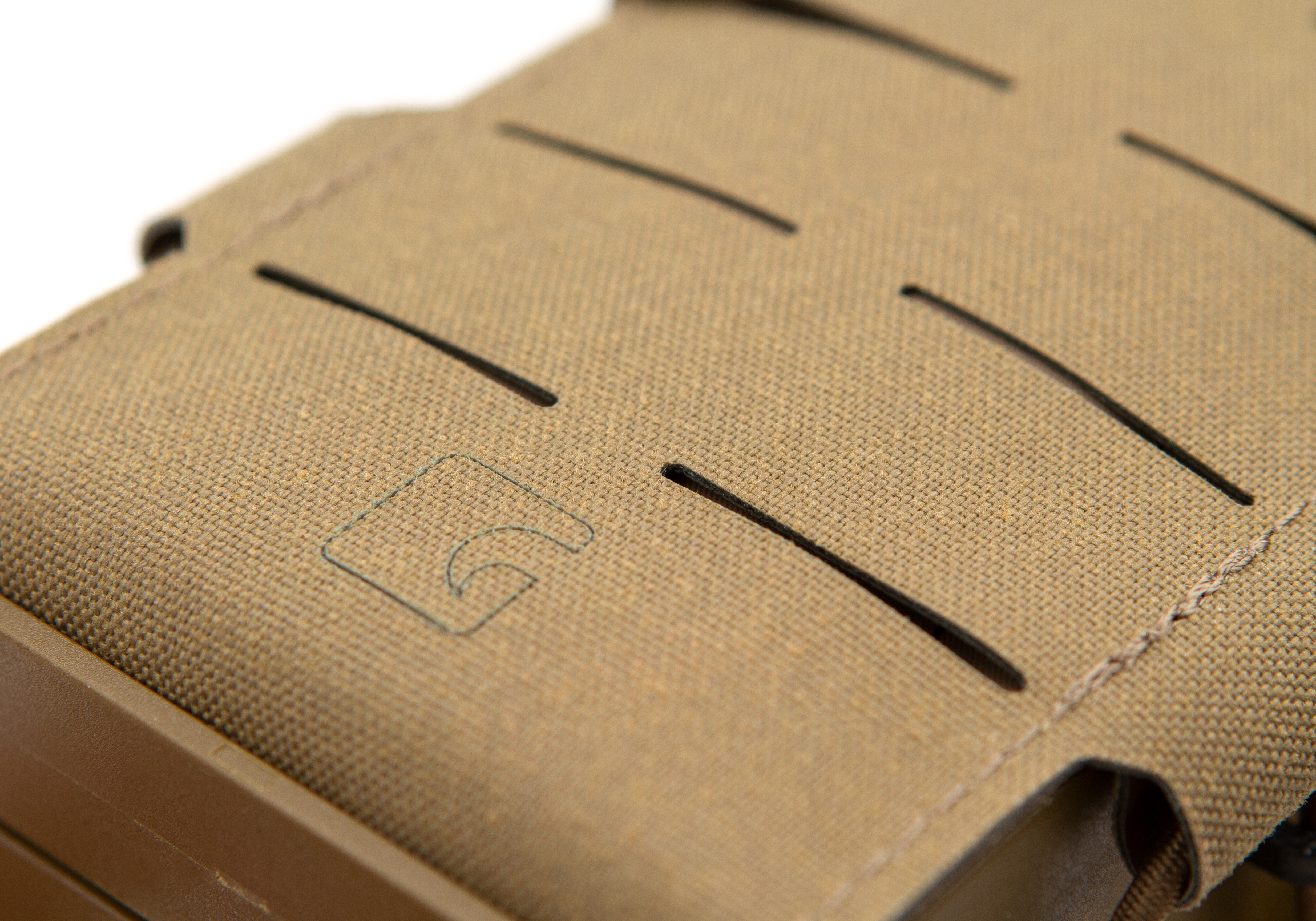 Clawgear 5.56mm / AK Double Speedpouch LC Clawgear 5.56mm / AK Double Speedpouch LC