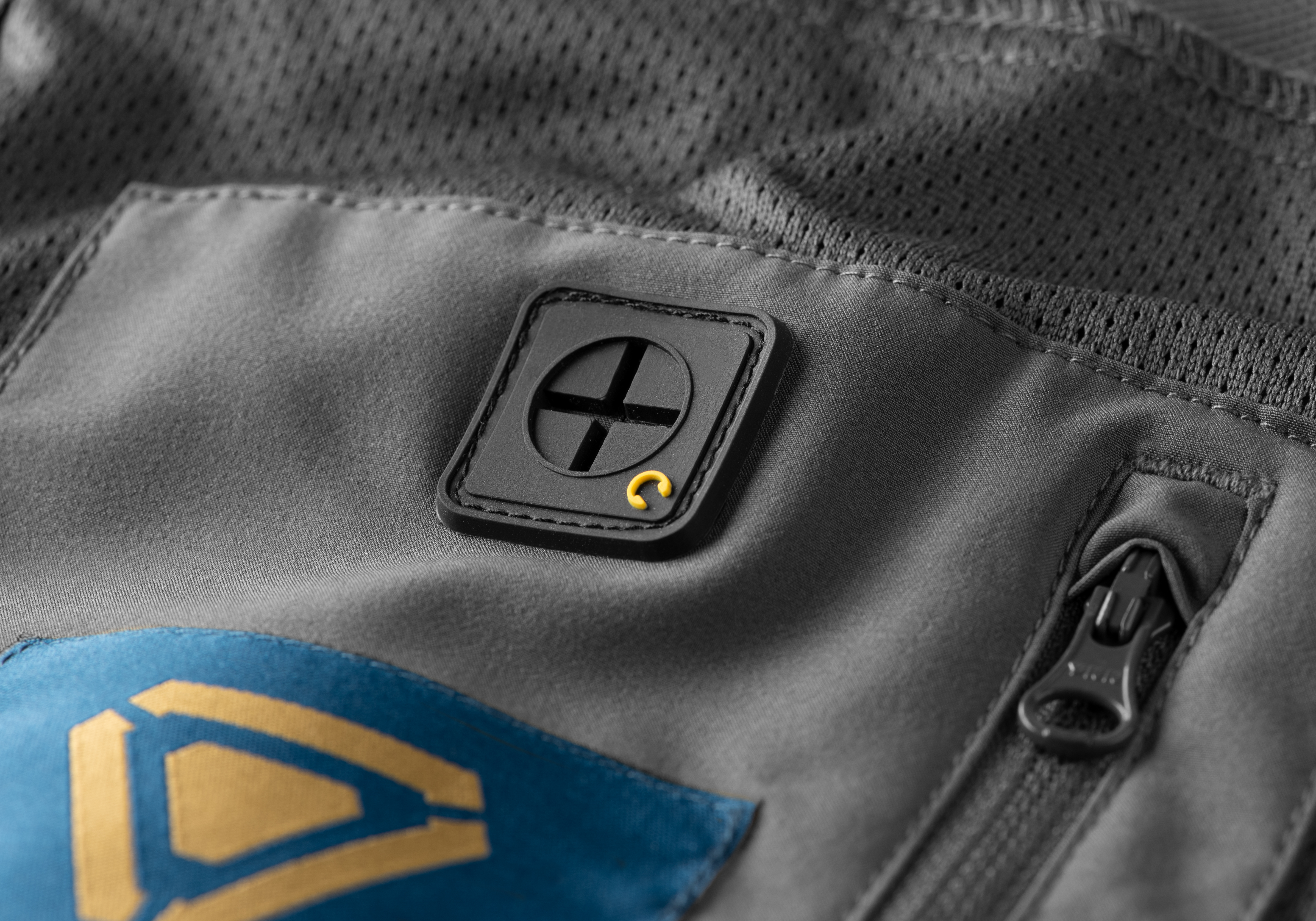 Outrider T.O.R.D. Flex Windblock Hoody LW Outrider T.O.R.D. Flex Windblock Hoody LW