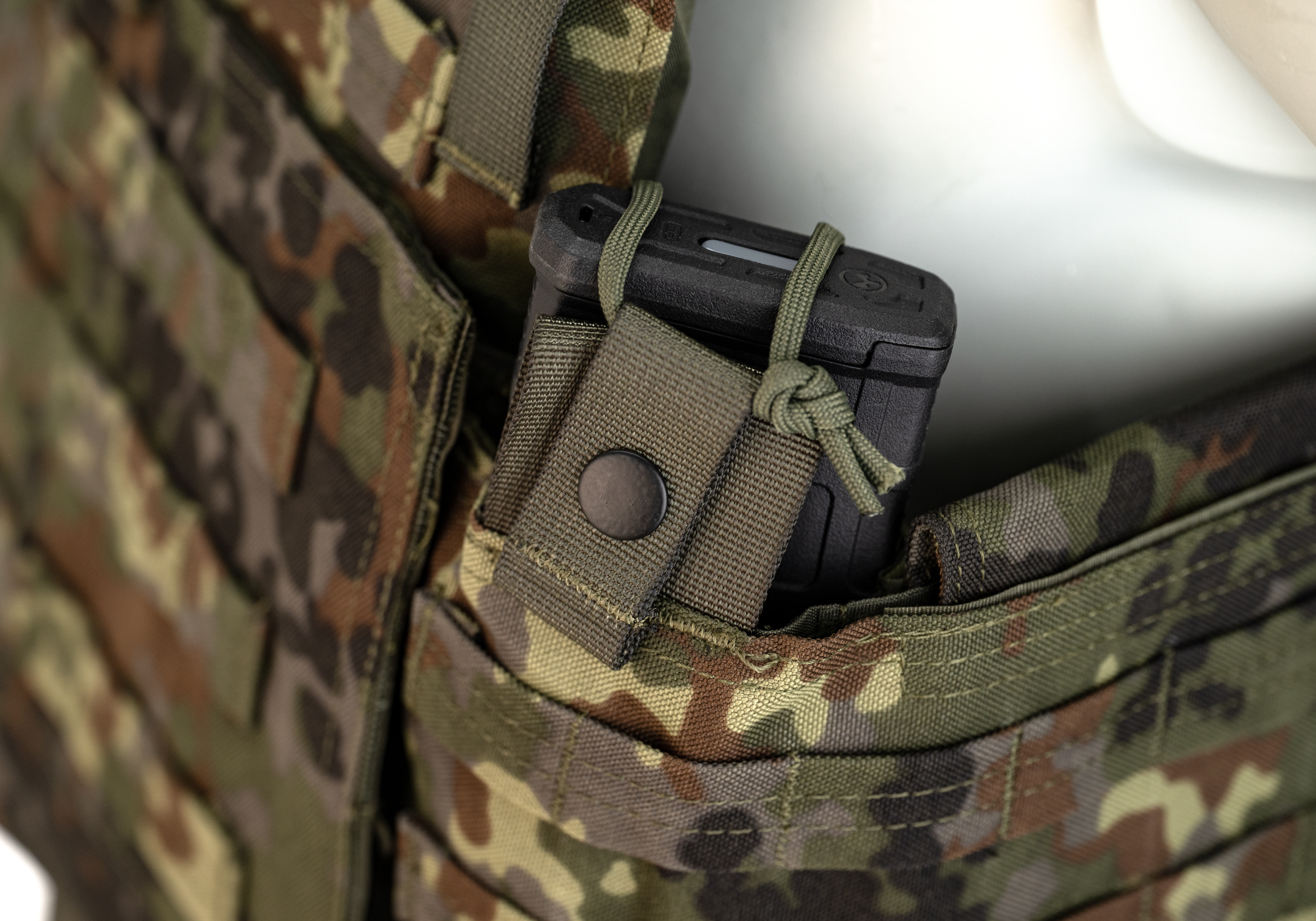 Invader Gear 6094A-RS Plate Carrier Invader Gear 6094A-RS Plate Carrier