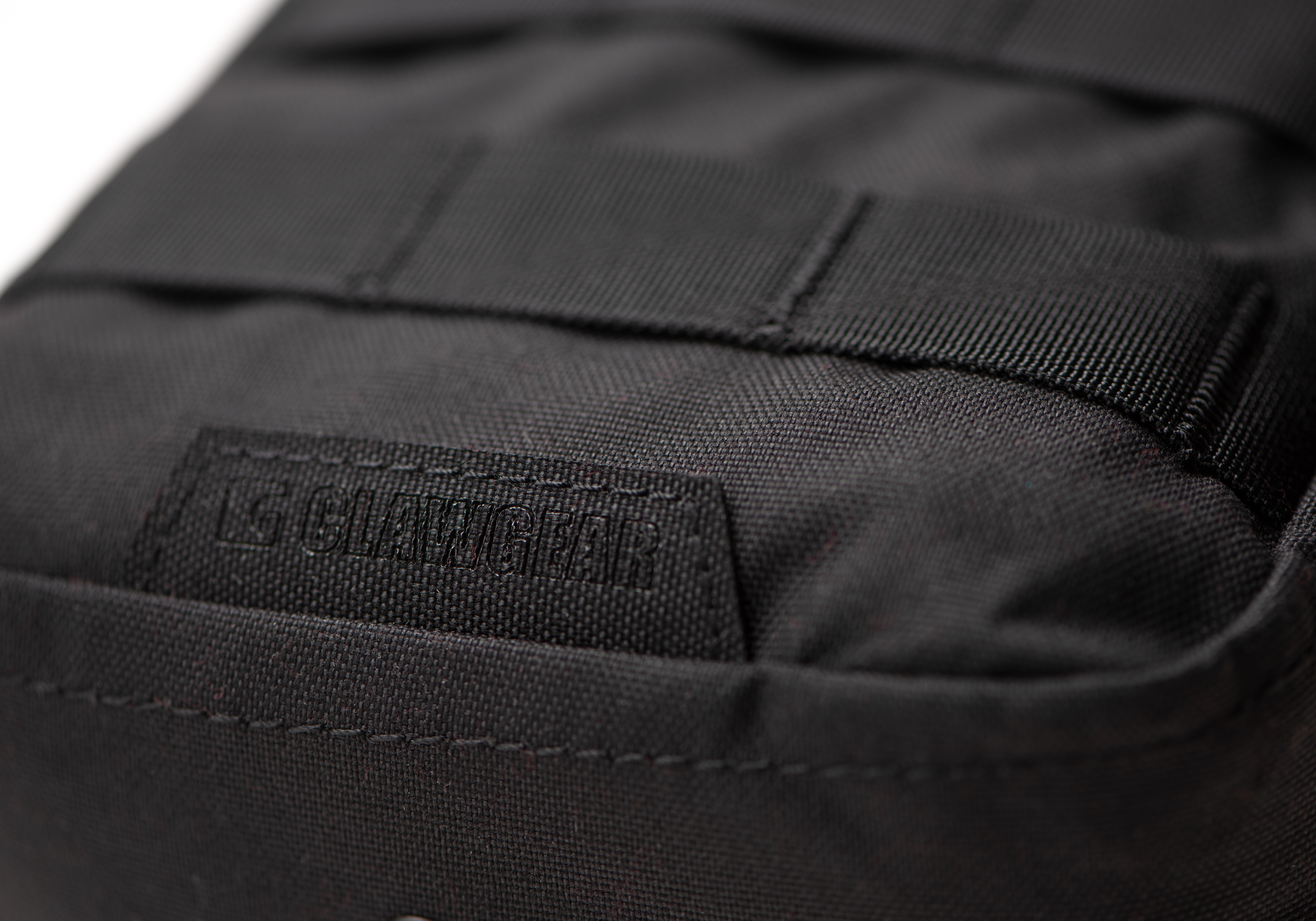 Clawgear Medium Vertical Utility Pouch Core Clawgear Medium Vertical Utility Pouch Core