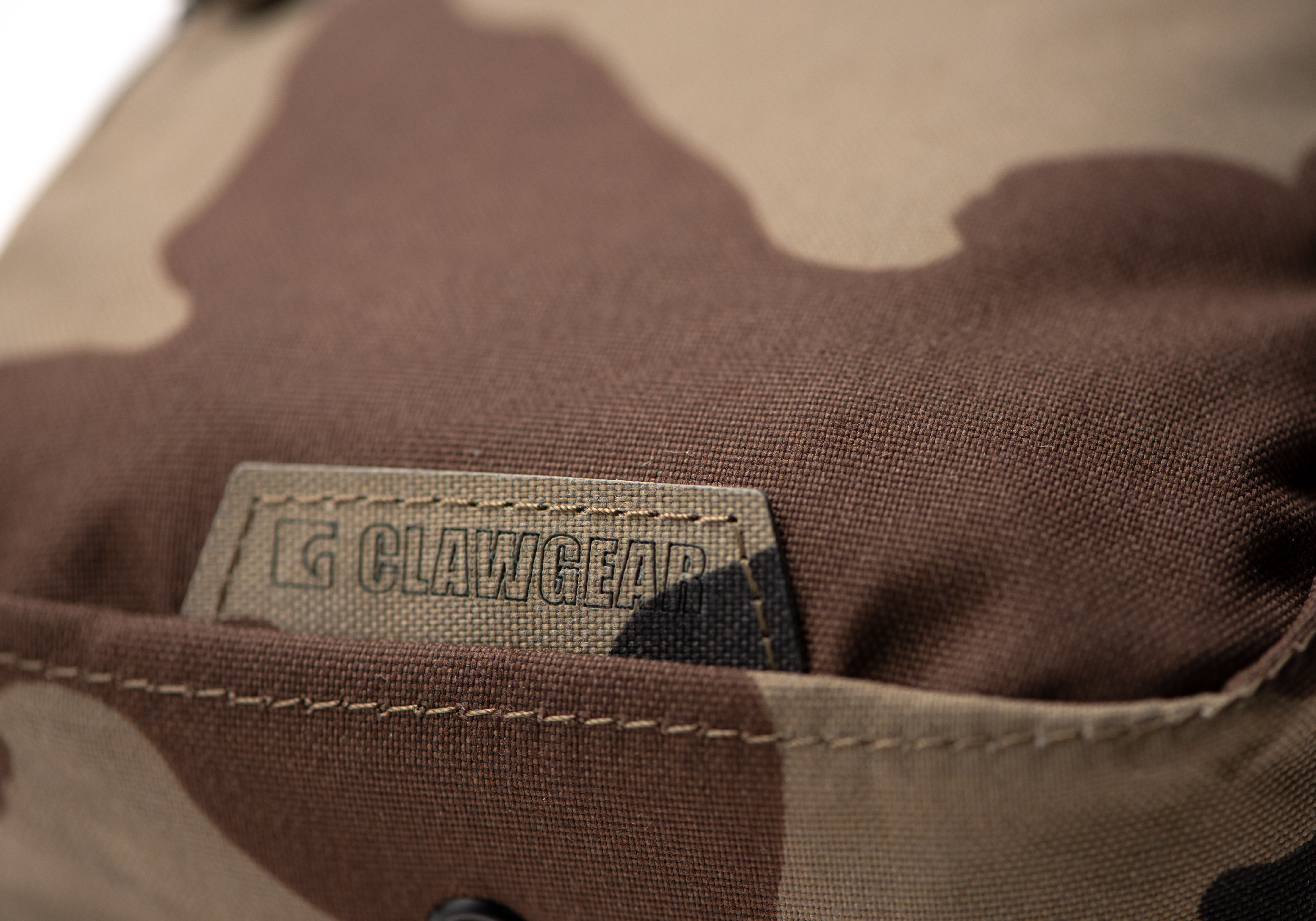 Clawgear Medium Vertical Utility Pouch Zipped Core Clawgear Medium Vertical Utility Pouch Zipped Core