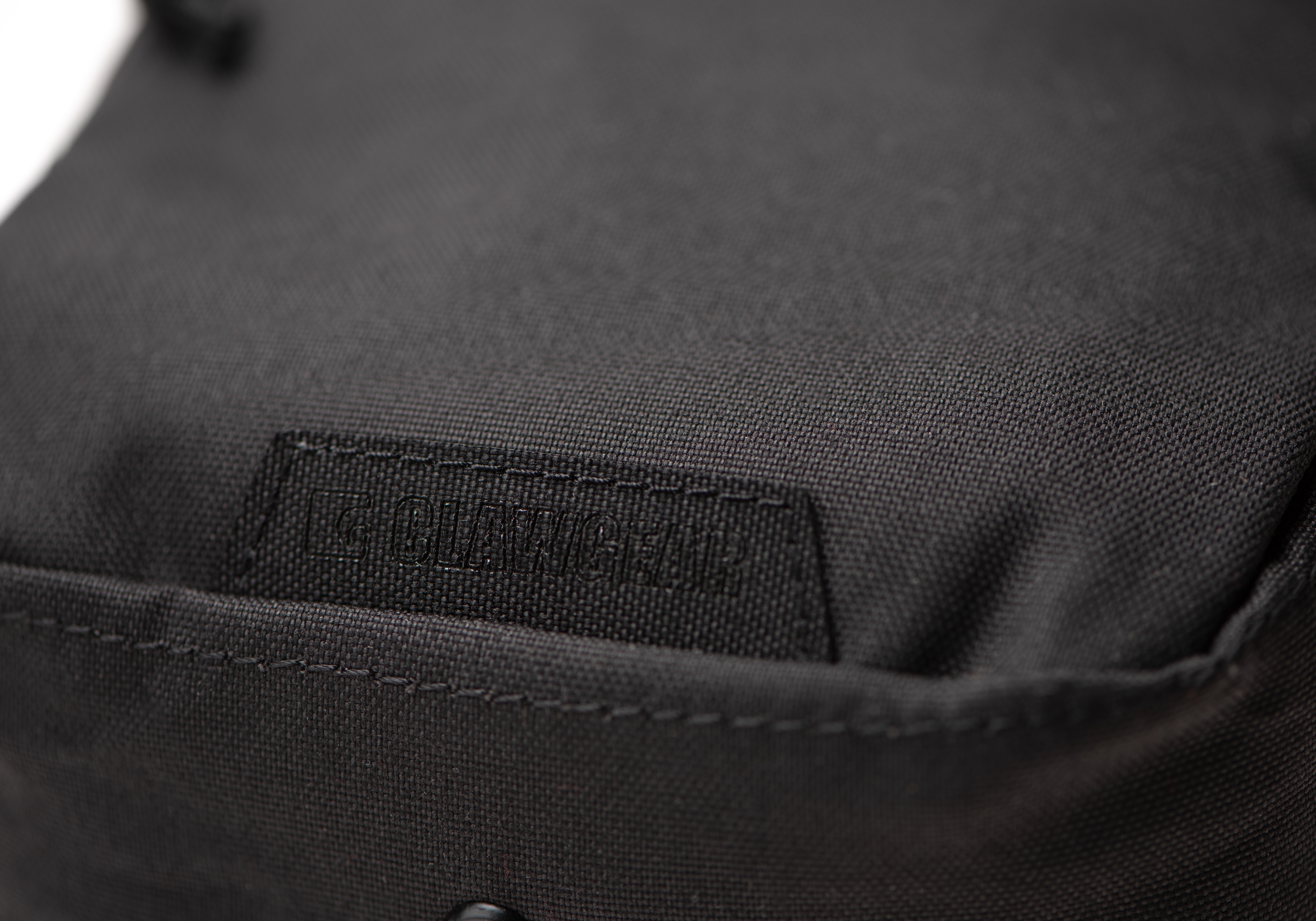 Clawgear Medium Vertical Utility Pouch Zipped Core Clawgear Medium Vertical Utility Pouch Zipped Core