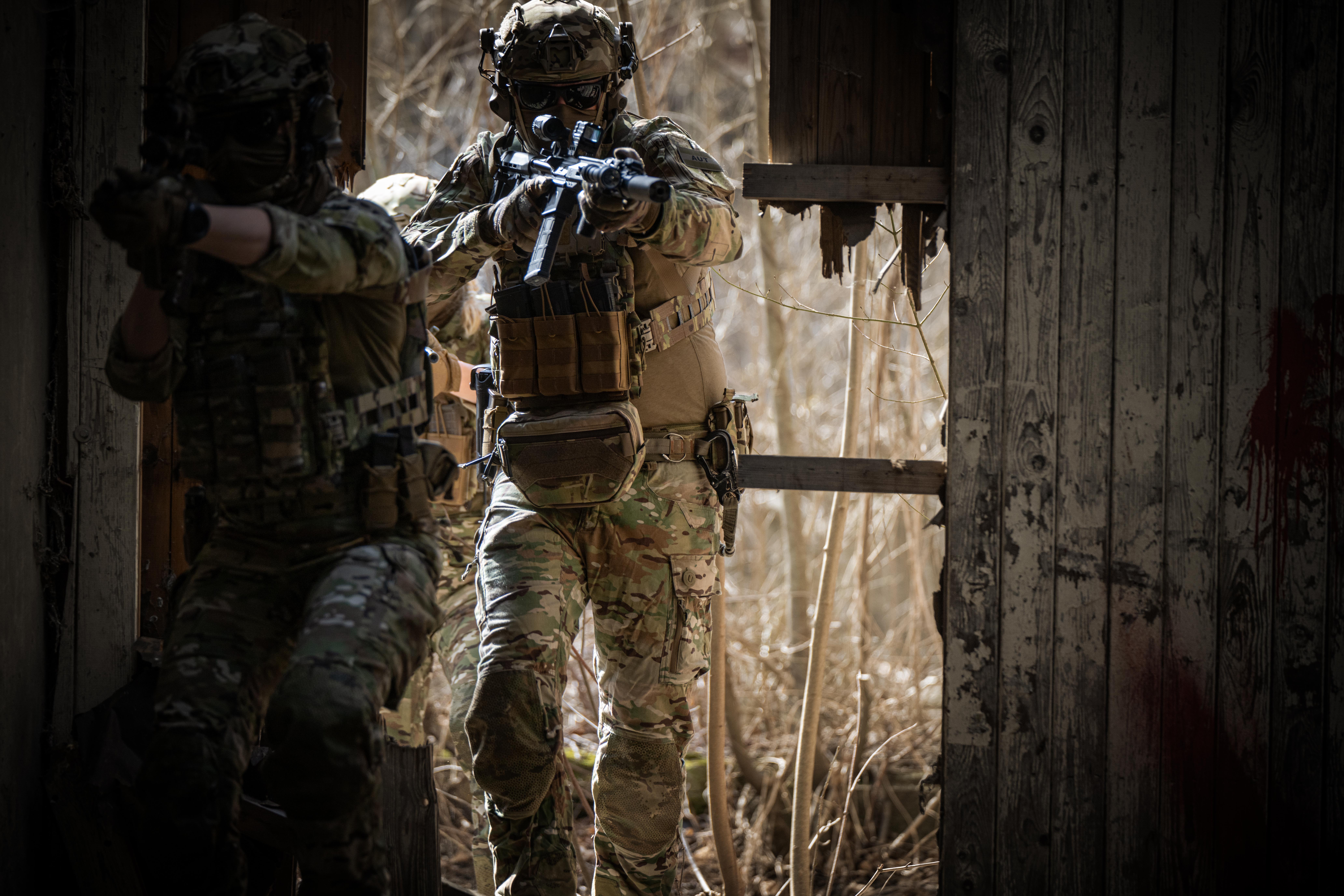 Clawgear Operator Plate Carrier Clawgear Operator Plate Carrier