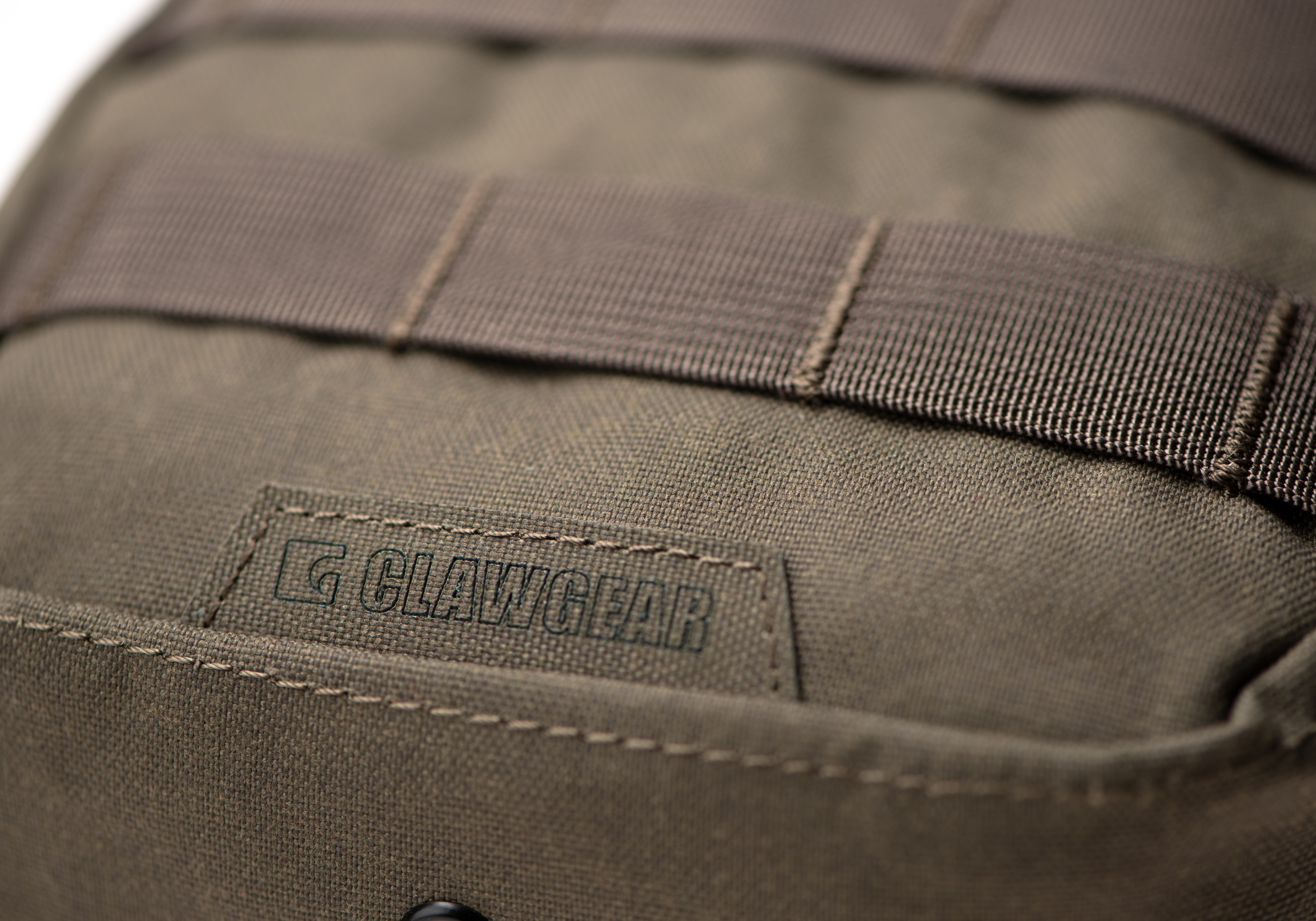 Clawgear Medium Vertical Utility Pouch Core Clawgear Medium Vertical Utility Pouch Core