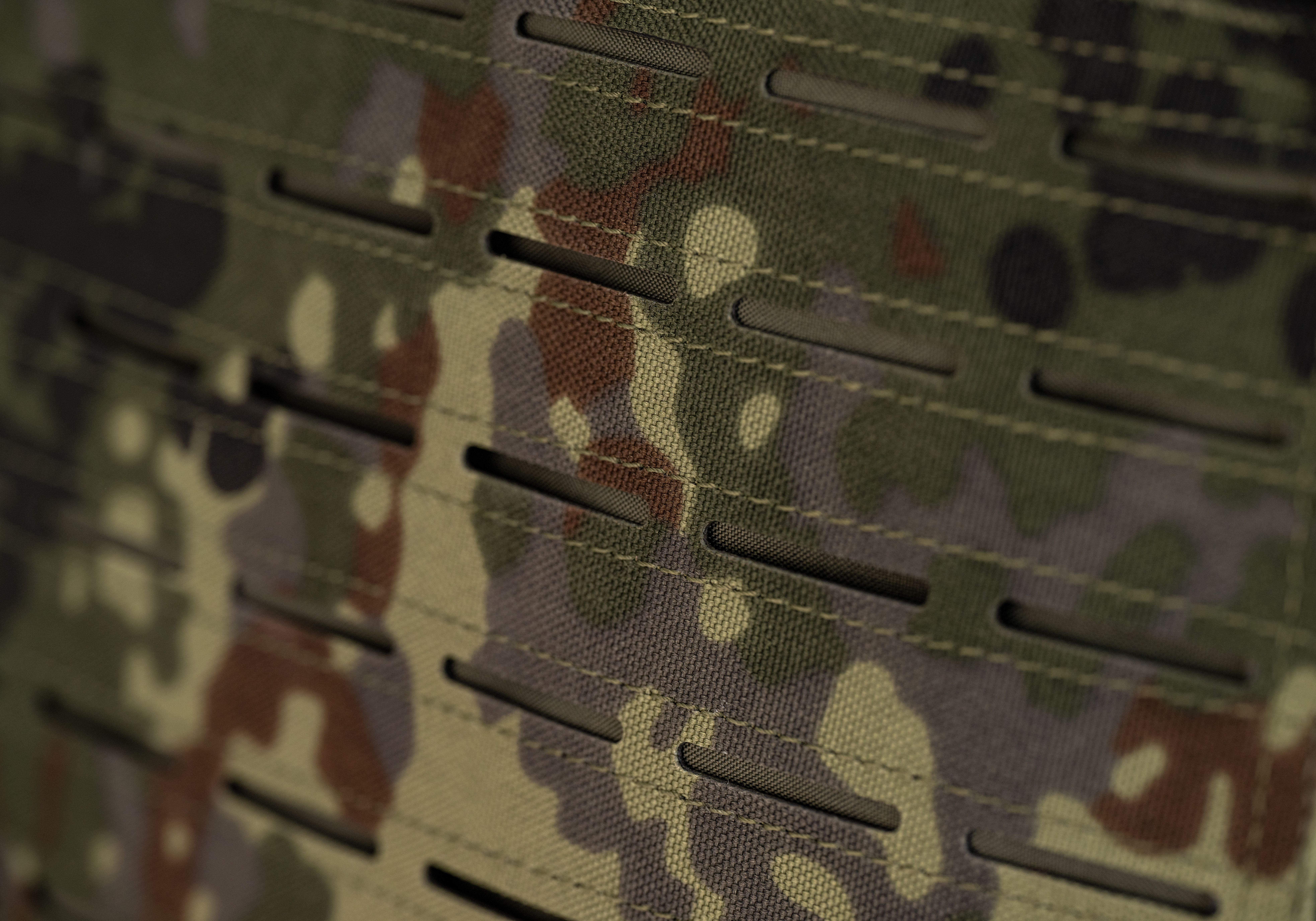 Invader Gear Reaper QRB Plate Carrier Invader Gear Reaper QRB Plate Carrier