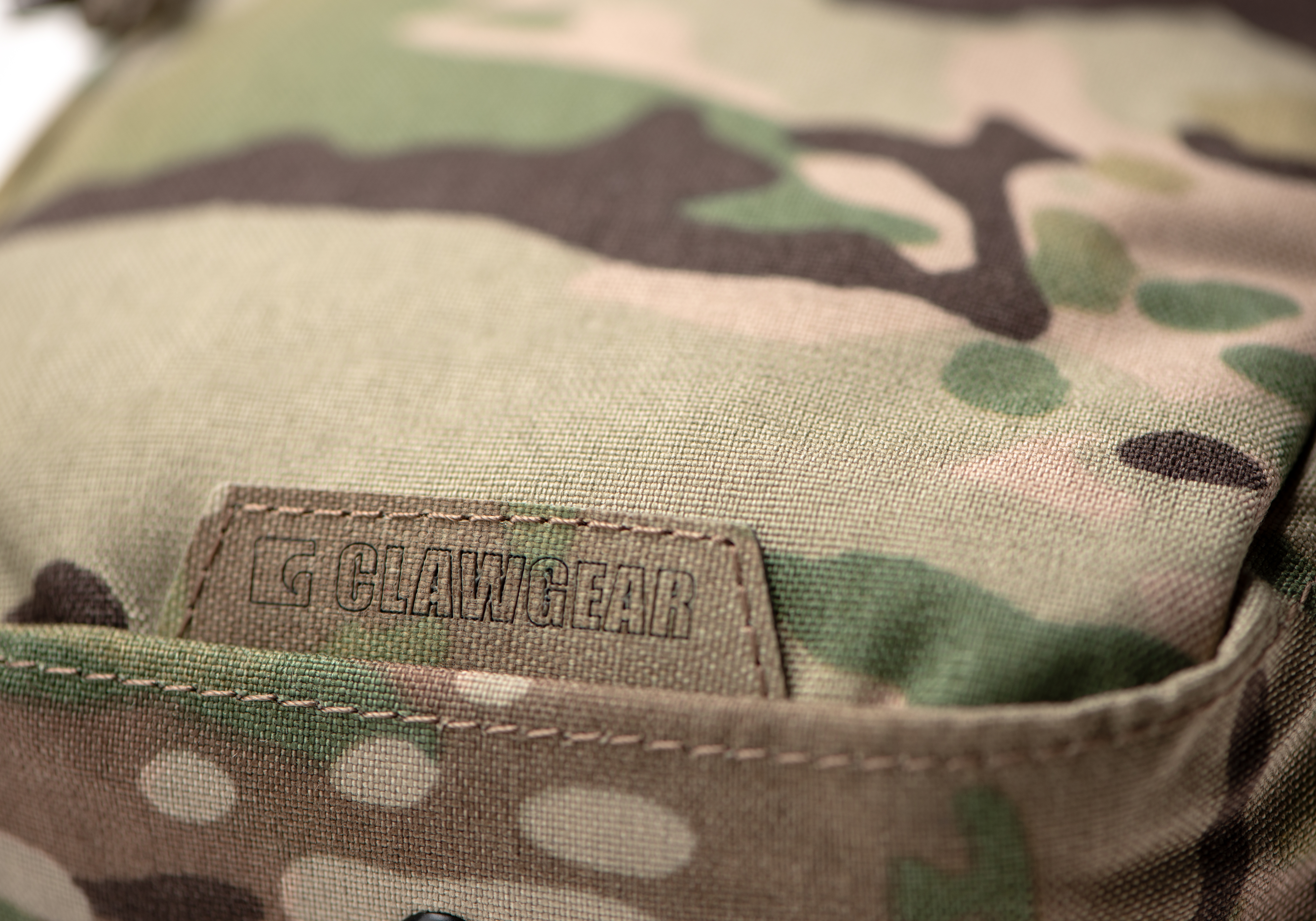 Clawgear Medium Vertical Utility Pouch Zipped Core Clawgear Medium Vertical Utility Pouch Zipped Core