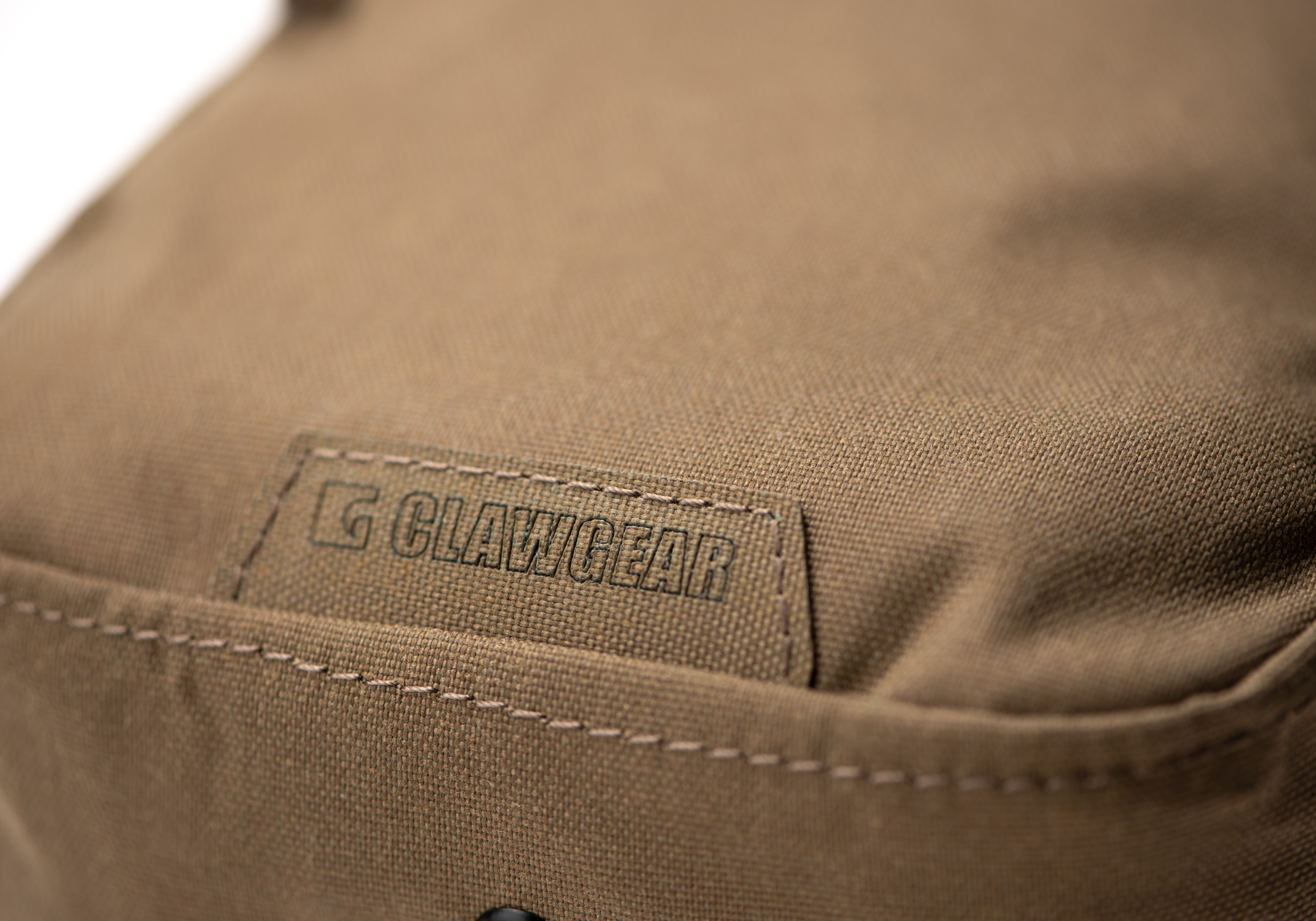 Clawgear Medium Vertical Utility Pouch Zipped Core Clawgear Medium Vertical Utility Pouch Zipped Core