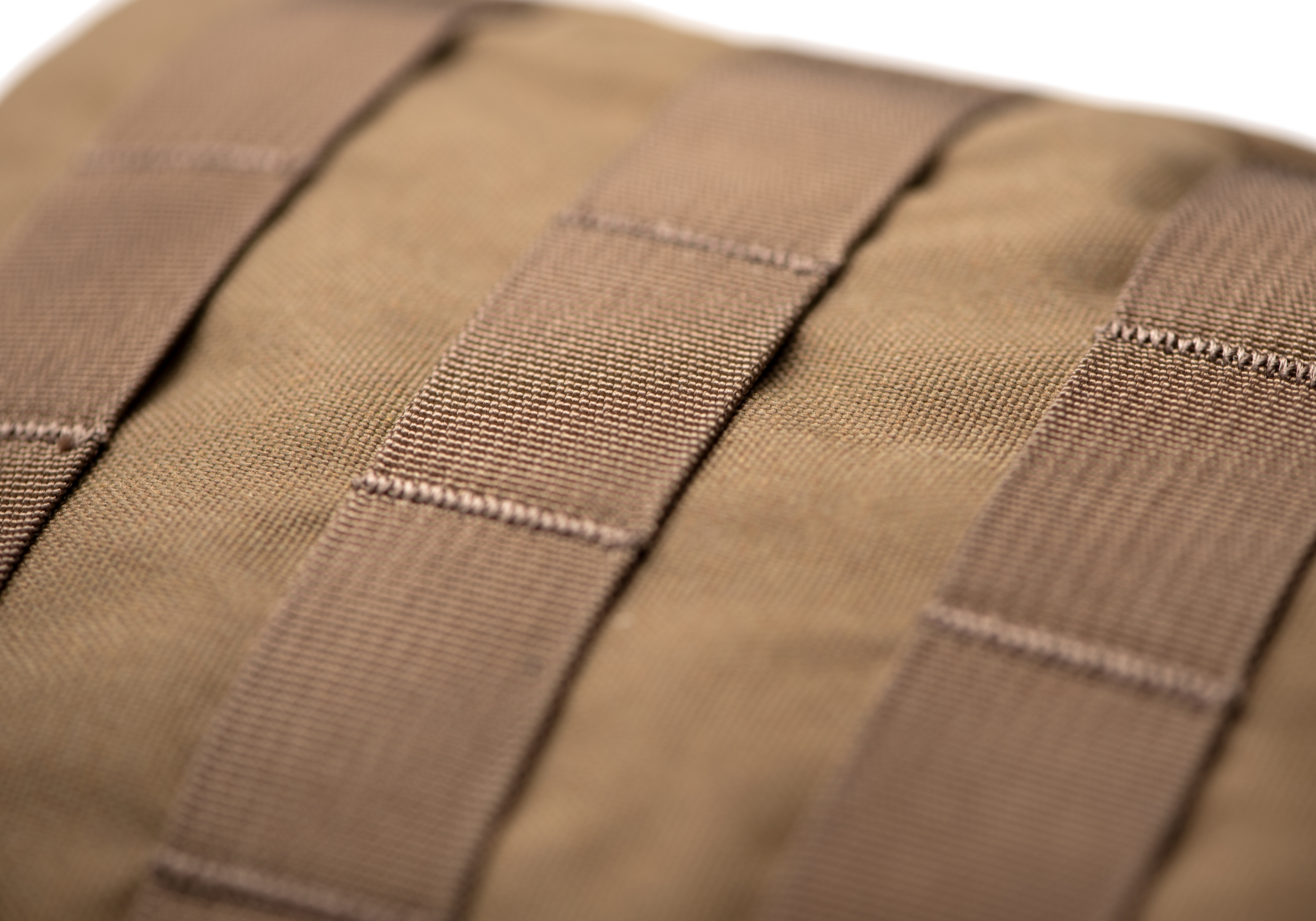 Clawgear Medium Vertical Utility Pouch Core Clawgear Medium Vertical Utility Pouch Core