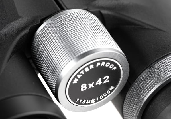 Vector Optics Paragon 8x42 Binoculars