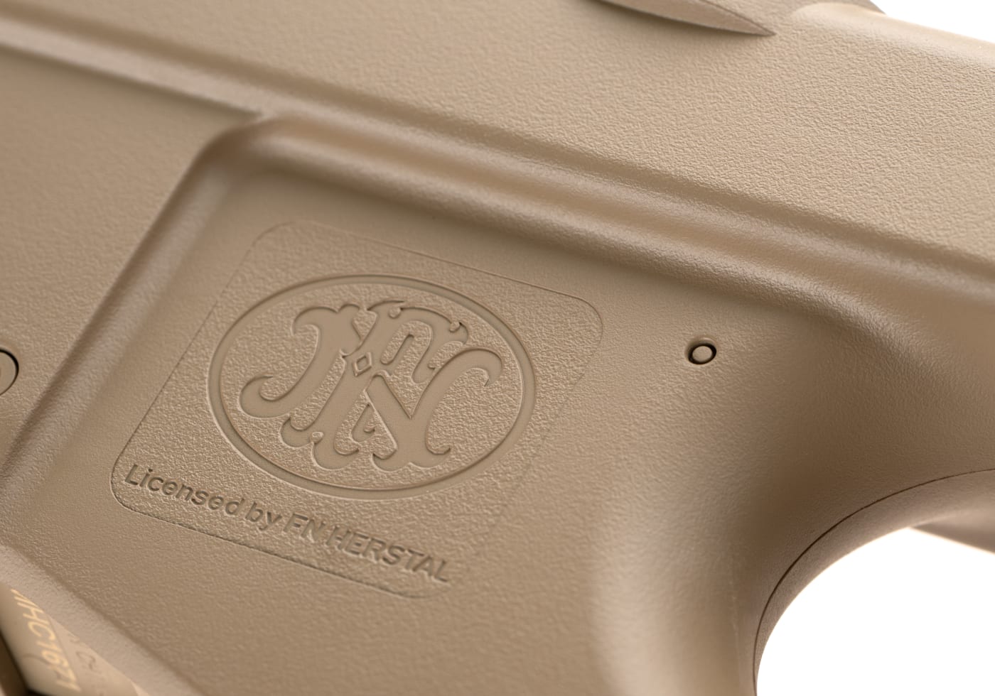FN P90