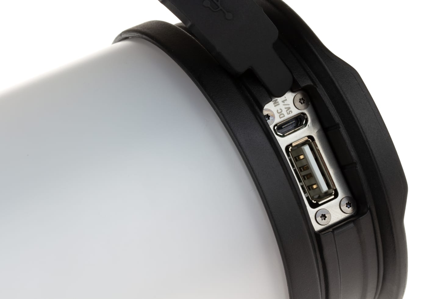 Fenix CL30R Camping Light