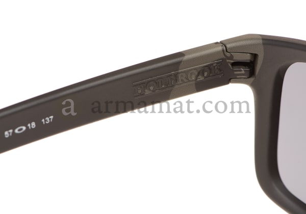 Oakley si holbrook clearance