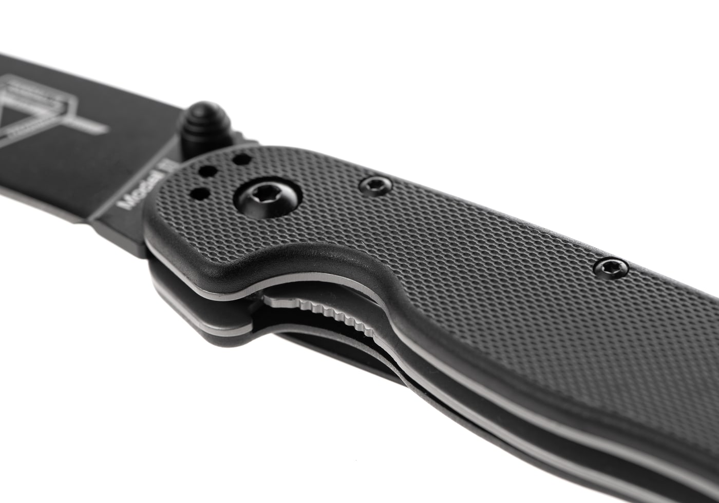 Ontario RAT II Linerlock D2 Folder