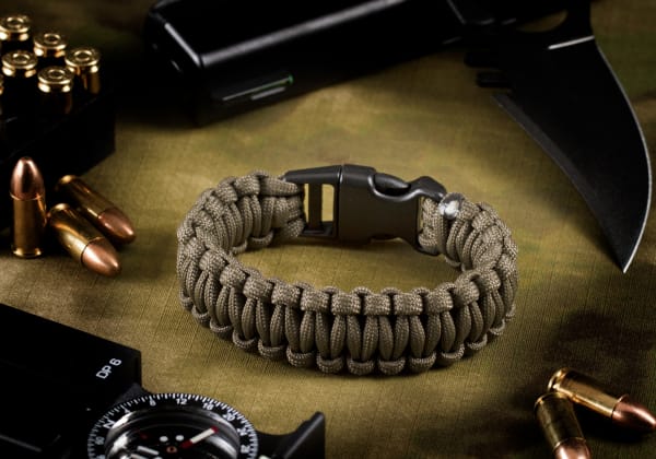 Invader Gear Paracord Bracelet Army Green