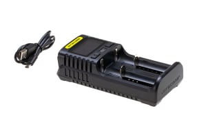 Nitecore UM2 Charger