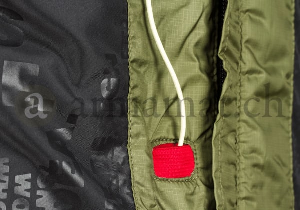 Oakley link windbreaker clearance