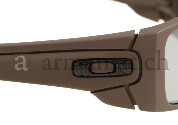 Oakley hotsell daniel defense