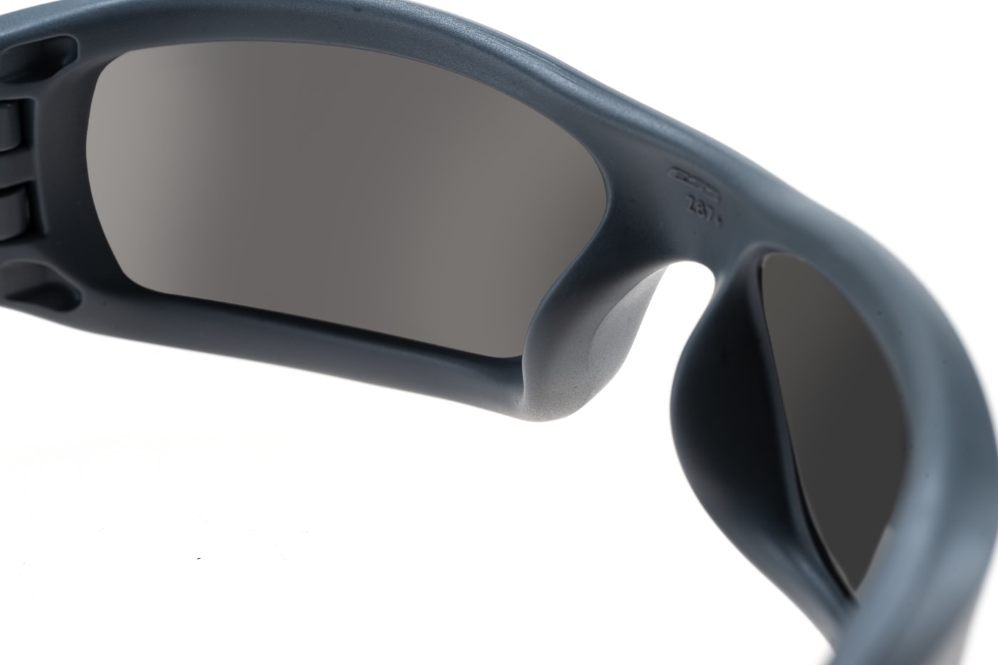 ESS 5B Mirrored Gray