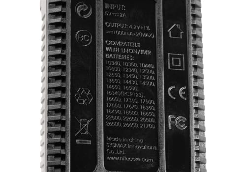 Nitecore UI2 Battery Charger