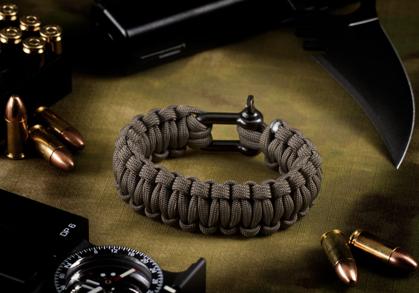 Invader Gear Shackle Bracelet Army Green