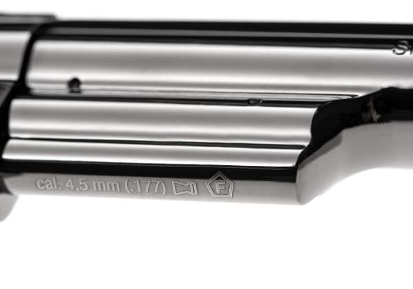 Smith & Wesson M29 6.5