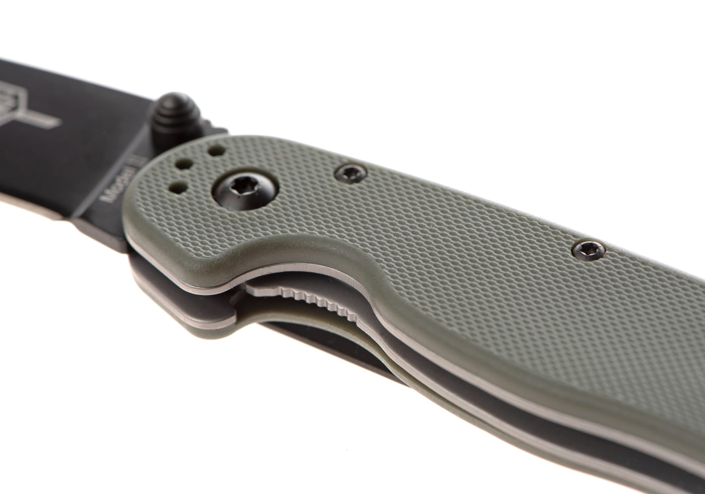 Ontario RAT II Linerlock D2 Folder