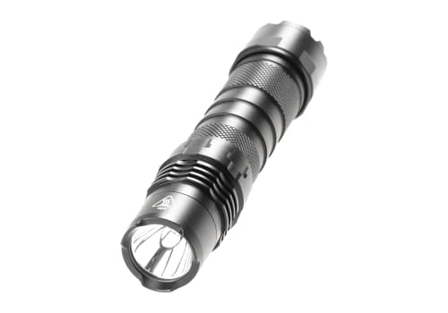 Nitecore P10i