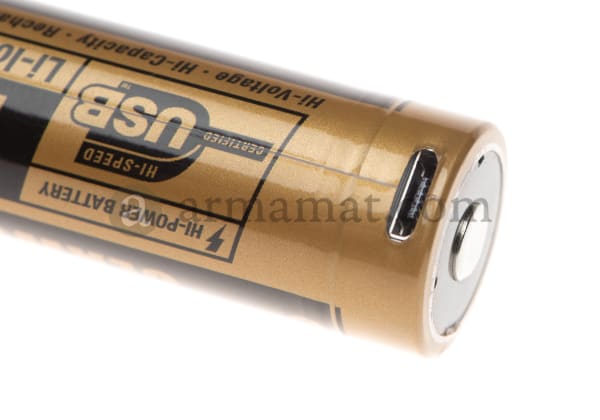 Clawgear 18650 Battery 3.7V 2600mAh Micro-USB (2024) - Armamat