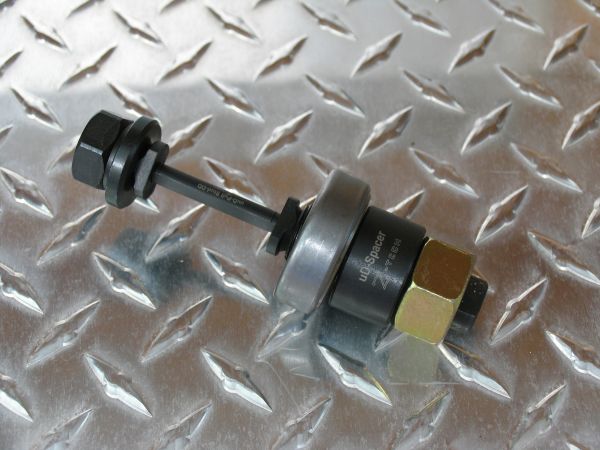 uuD Pulling Adapter, with DD pulling studs.  Required for use on all uuD- series diesets with double "D" draw stud hole